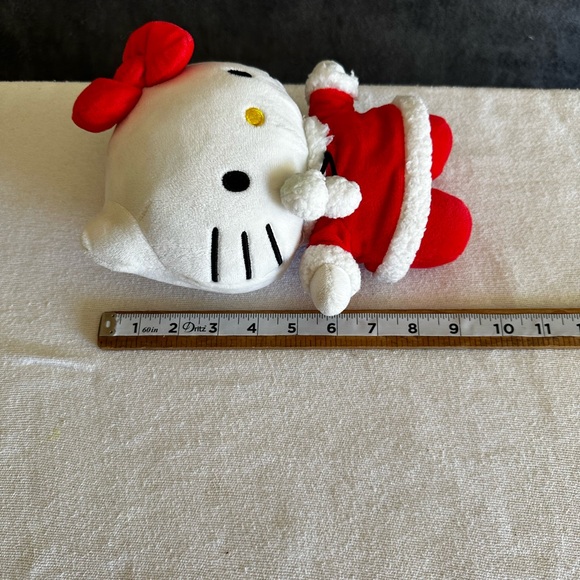 Hello Kitty Red and White Plush Christmas Santa - Picture 8 of 11